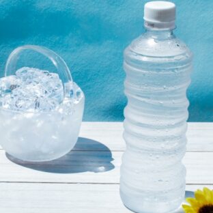 水をたくさん飲むことで得られる効果