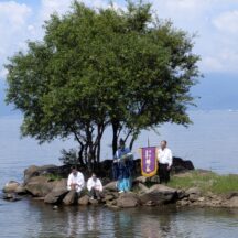 富士山と琵琶湖を水で結ぶ「お水返し式」に参加しました